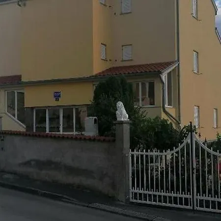 House Panorama - One Bedroom With Terrace And Sea View Cezar