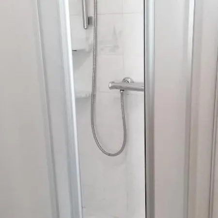 Apartment House Panorama - One Bedroom With Terrace And Sea View Cezar *
